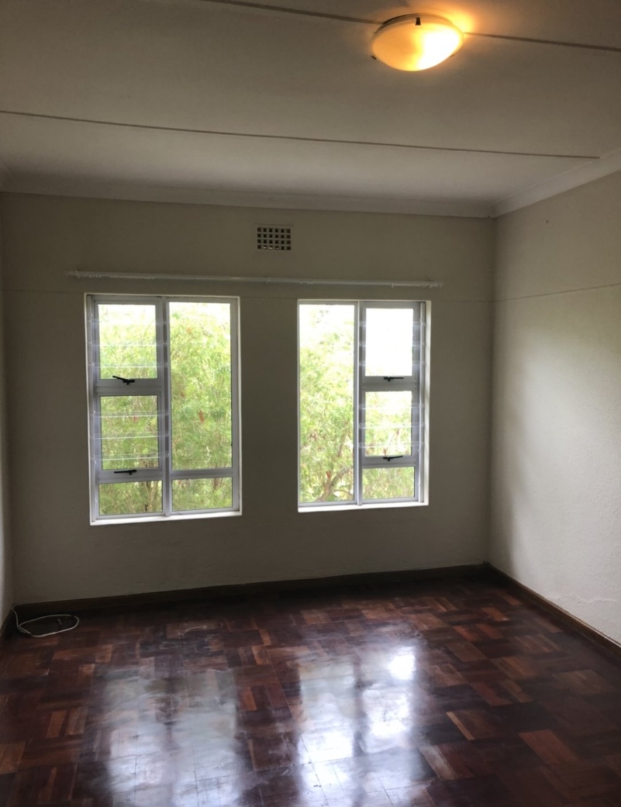 To Let 4 Bedroom Property for Rent in Kenilworth Western Cape